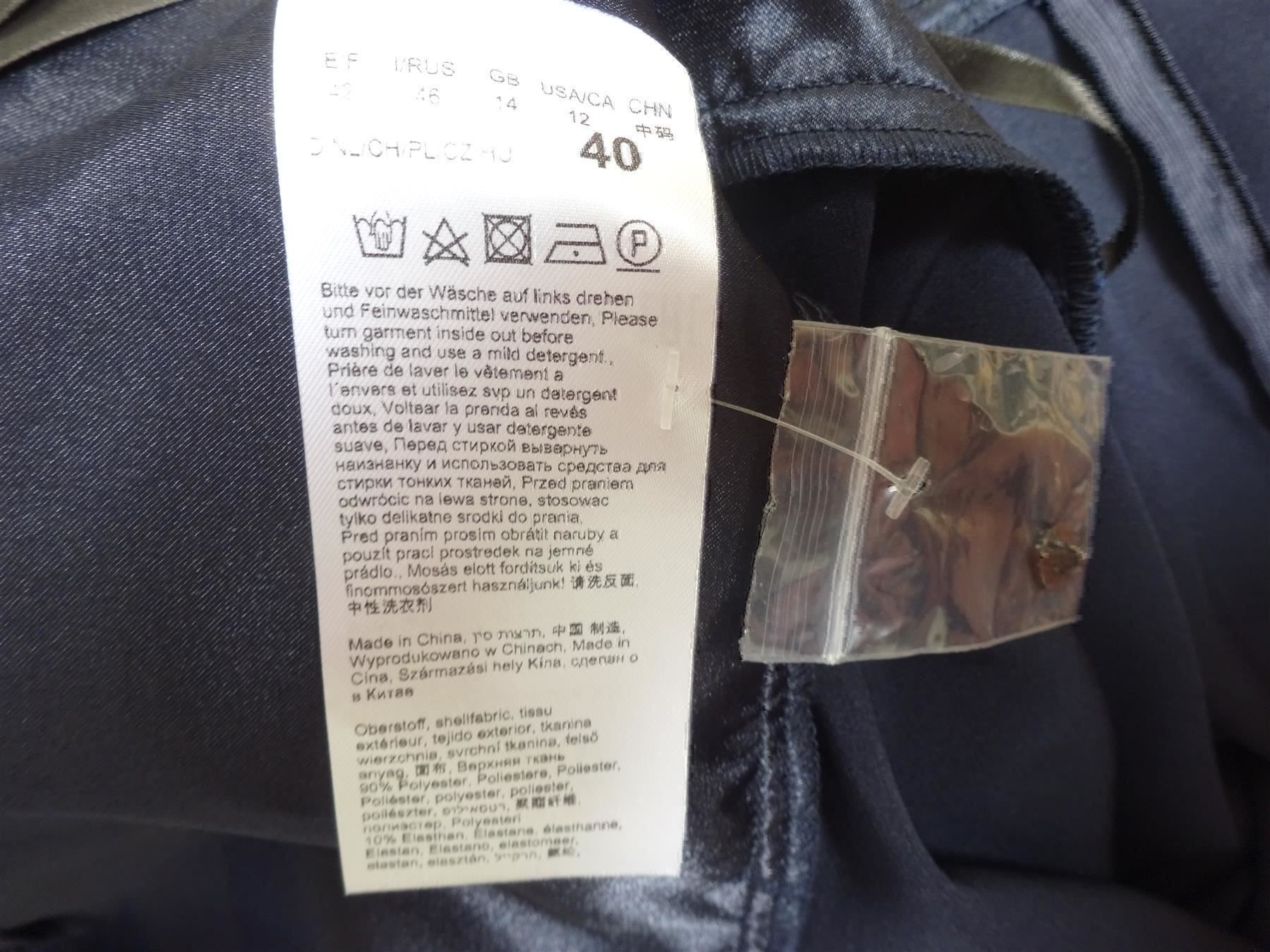 Vestiti: Vera Mont - Neues Kleid - navy - Grösse 40 – Nuovo e nell'imballaggio originale da Zofingen venduto da Justizia_01 3