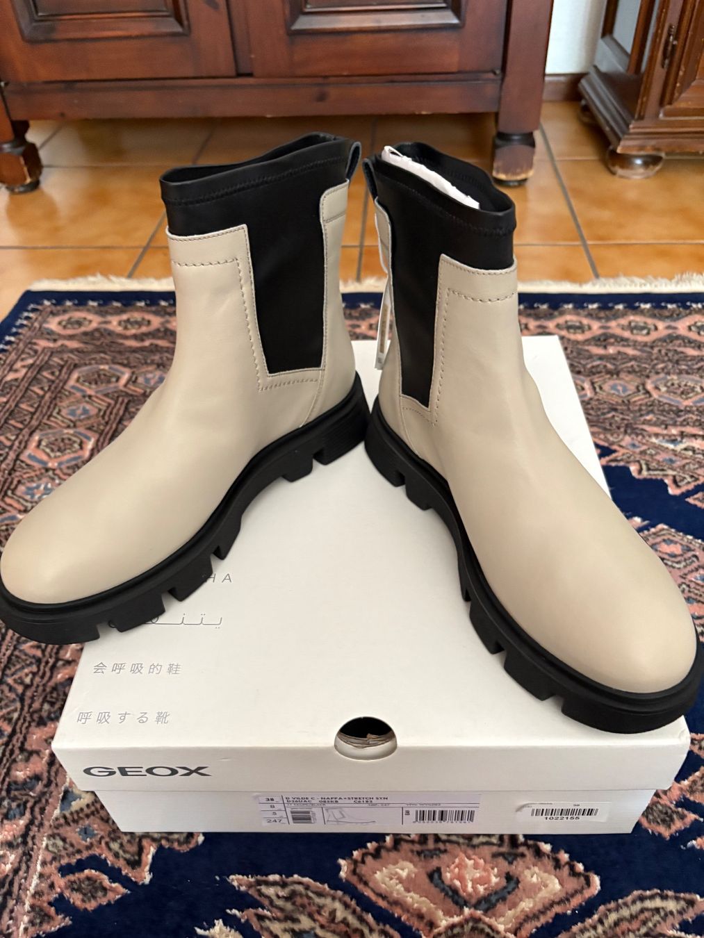 Geox Scarpe da donna: Stivaletti Geox – Nuovo e nell'imballaggio originale da Davesco soragno venduto da Gaby230