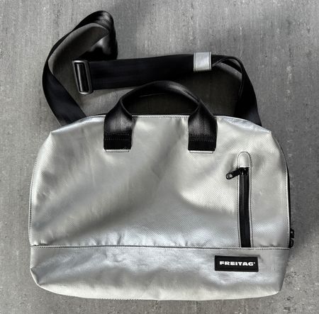 Freitag Tasche Moss F304 — graue Laptop Tasche - rar - neu
