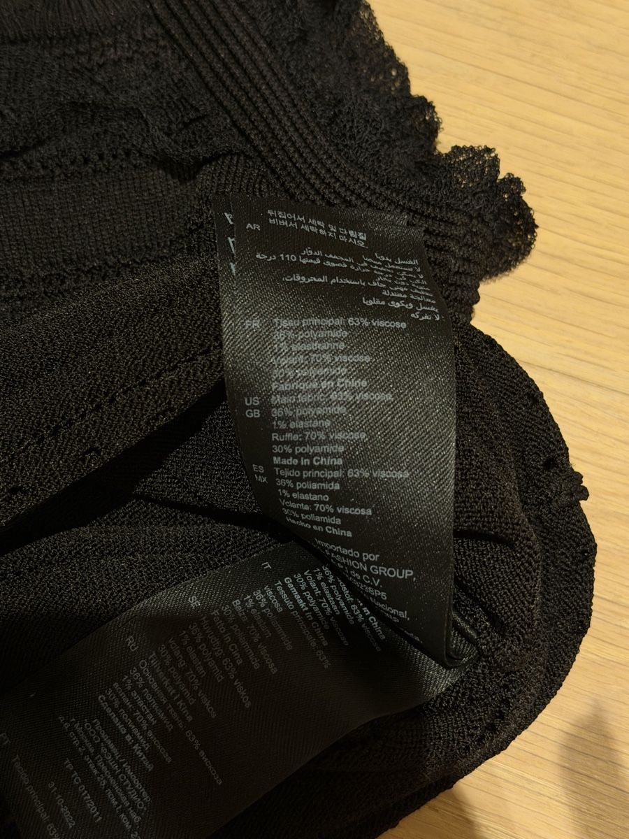Sandro Top: Sandro Crop Top Black XS – Nuovo (secondo la descrizione) da Thalwil venduto da kirakirashop 4