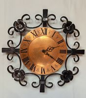 Schmiedeeiserne Wanduhr; alt