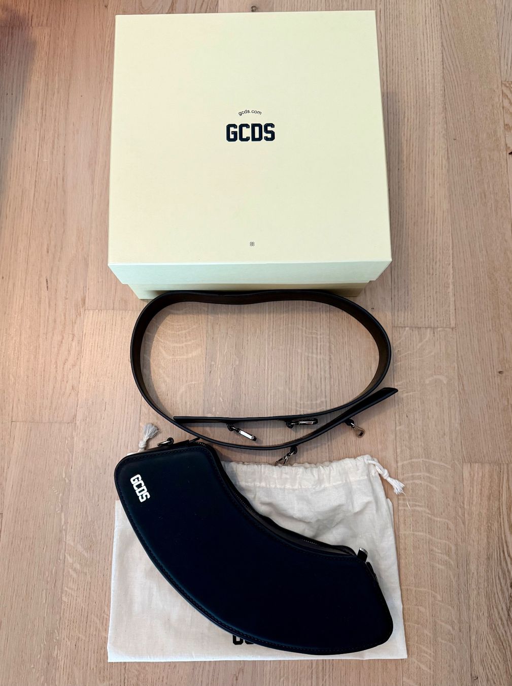 Borse: GCDS Tasche – Usato da Däniken SO venduto da tin_9g9h