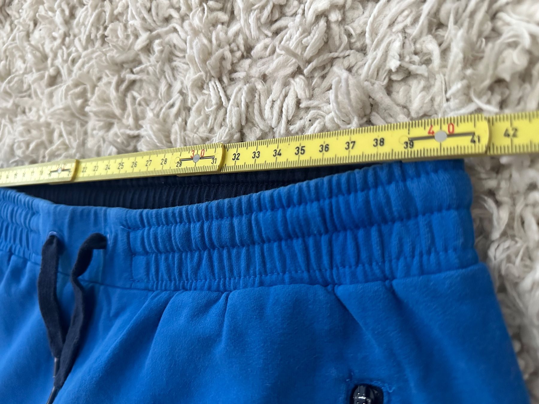 Adidas Pantaloni: Adidas Hose Gr.38 – Usato da Bern venduto da BrandVilla 8