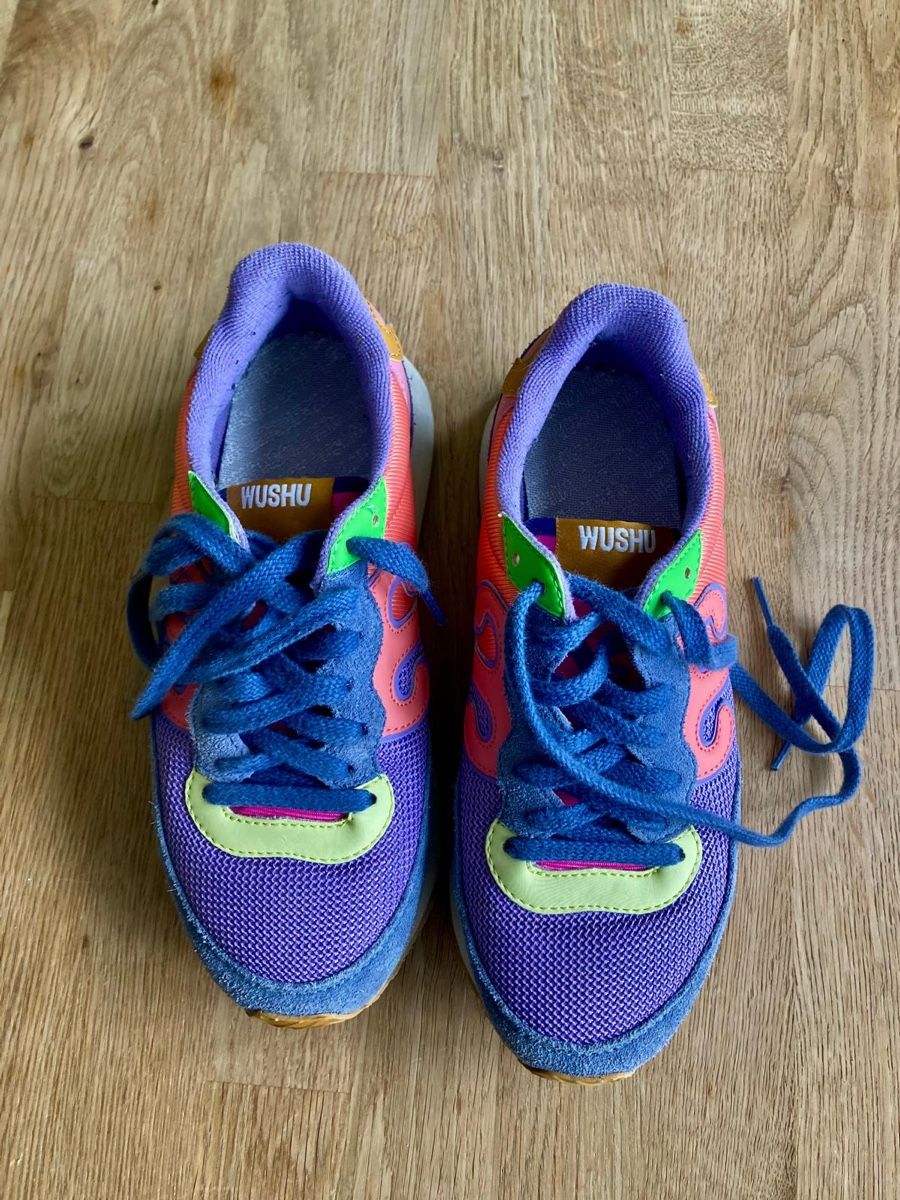 Scarpe da donna: Sneakers- Wushu Shoes – Usato da Wetzikon ZH venduto da phoeff 1