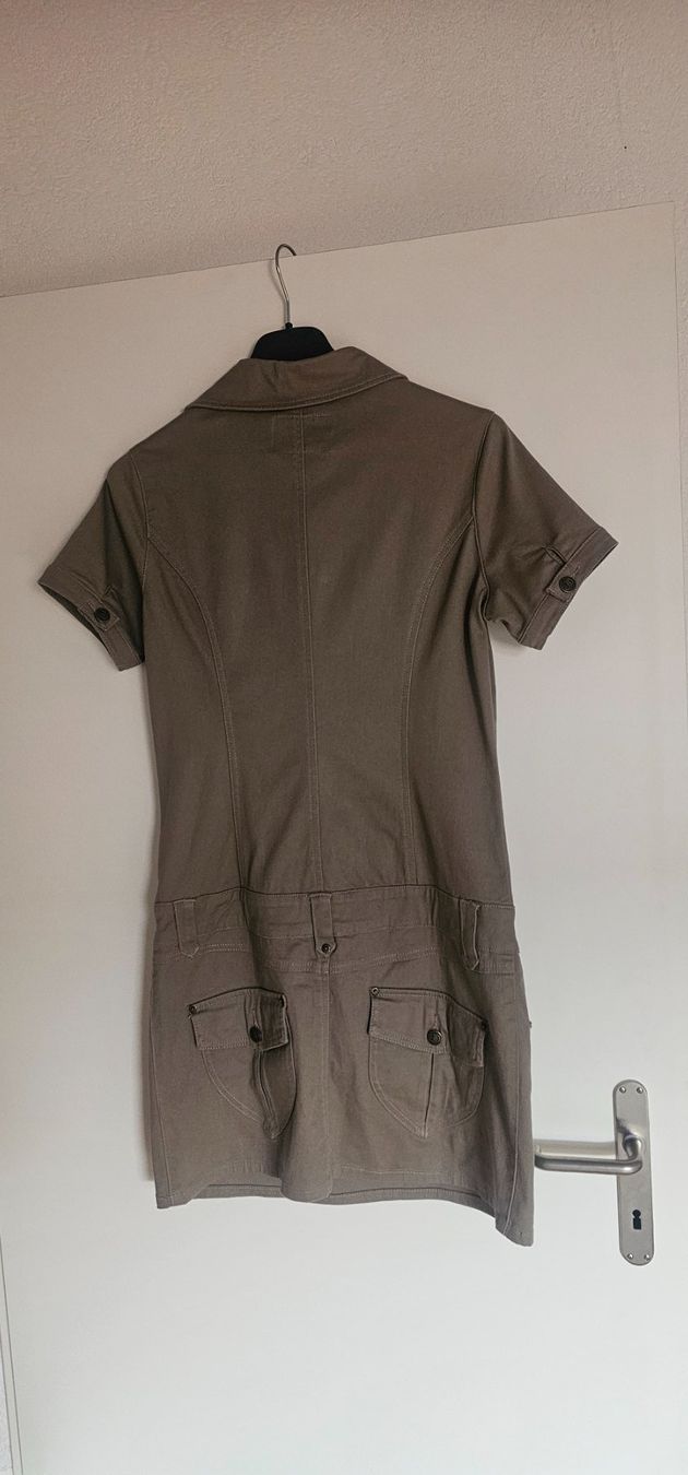 Buffalo Kleider: Kleid – Gebraucht aus Bottighofen von Miatax5 1