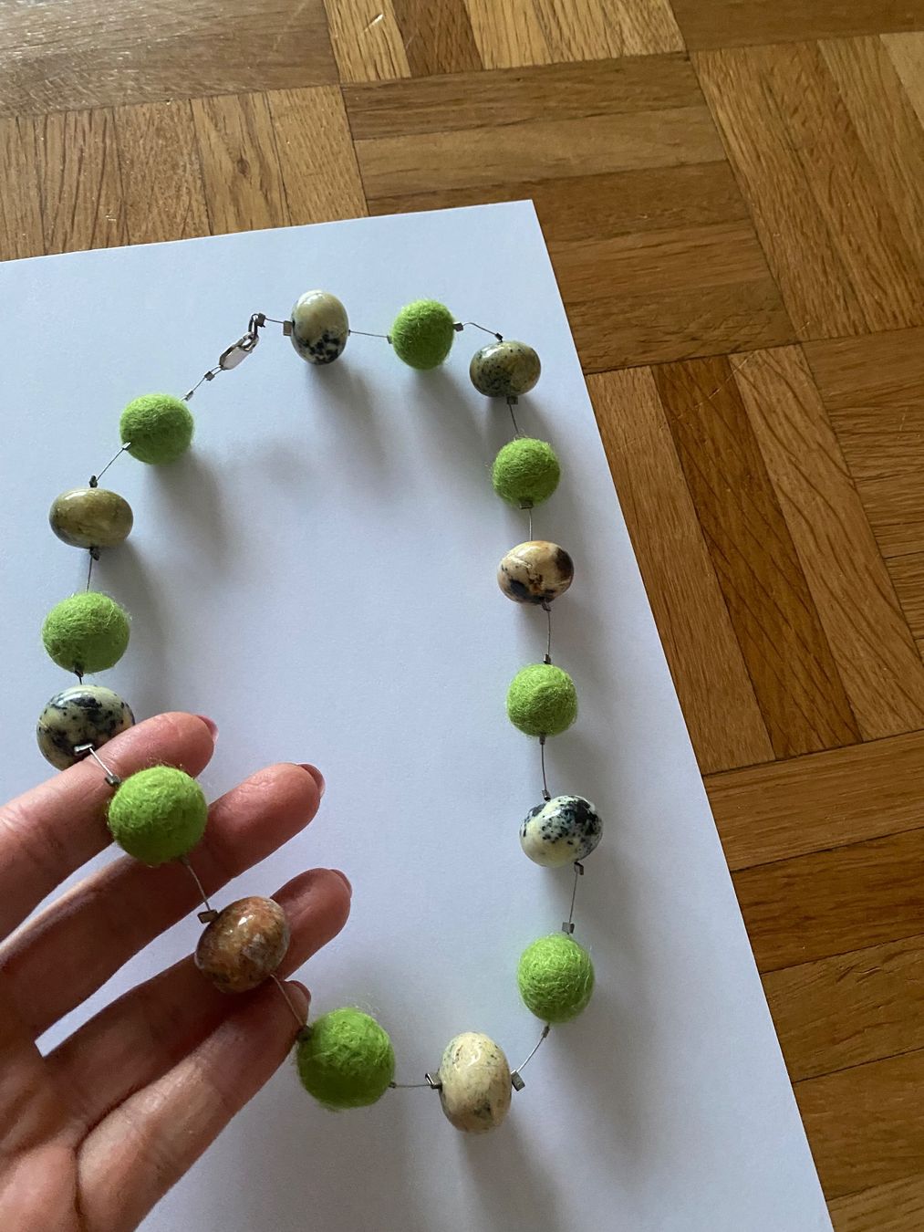 Catenine: Halskette Filz + Stein – Usato da Zug venduto da estarthyme 4