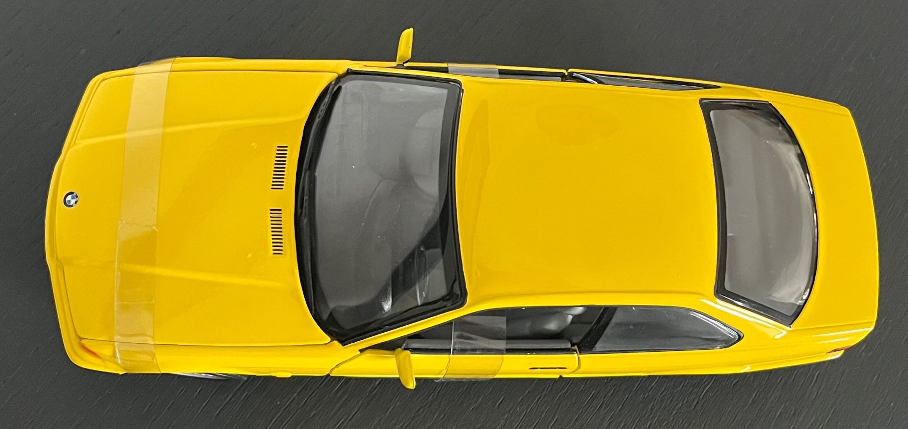 UT Models Modellini d'auto: BMW 3 series coupé, jaune, UT Models 1:18 – Usato da St-Cergue venduto da ncu_t267 3