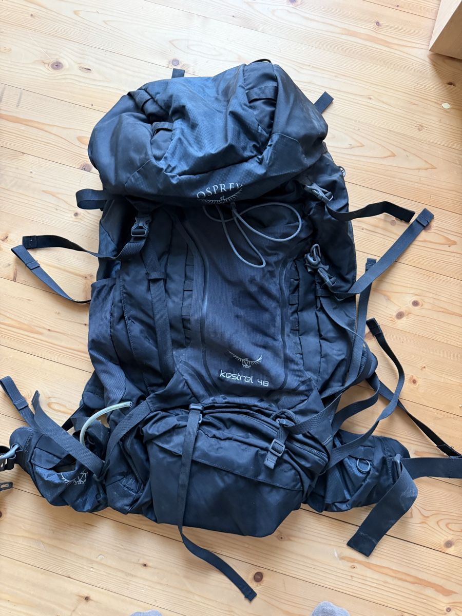 Osprey Zaini: Osprey Kestrel 48 Rucksack – Nuovo (secondo la descrizione) da Basel venduto da Rotax-500