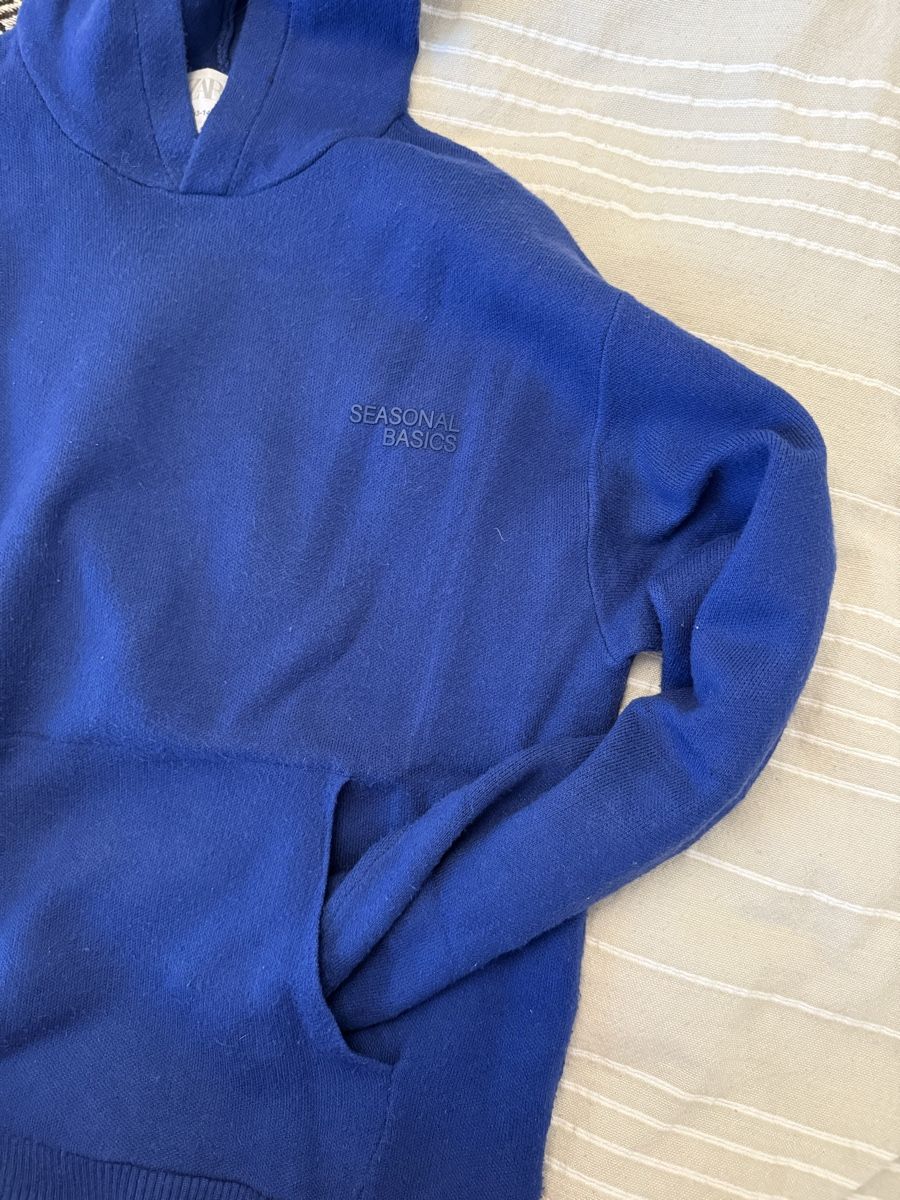Zara Maglioni & Felpe: Blauer Kapuzenpullover von Zara – Usato da Uetikon am See venduto da pauline.lily 3