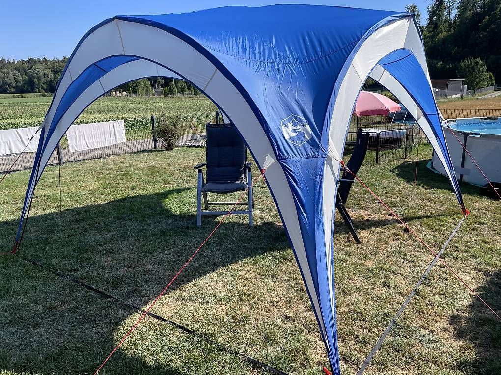 Tentes & Pavillons: Neues Party Zelt 3x3 m – D'occasion à Kleindöttingen par Alfa551