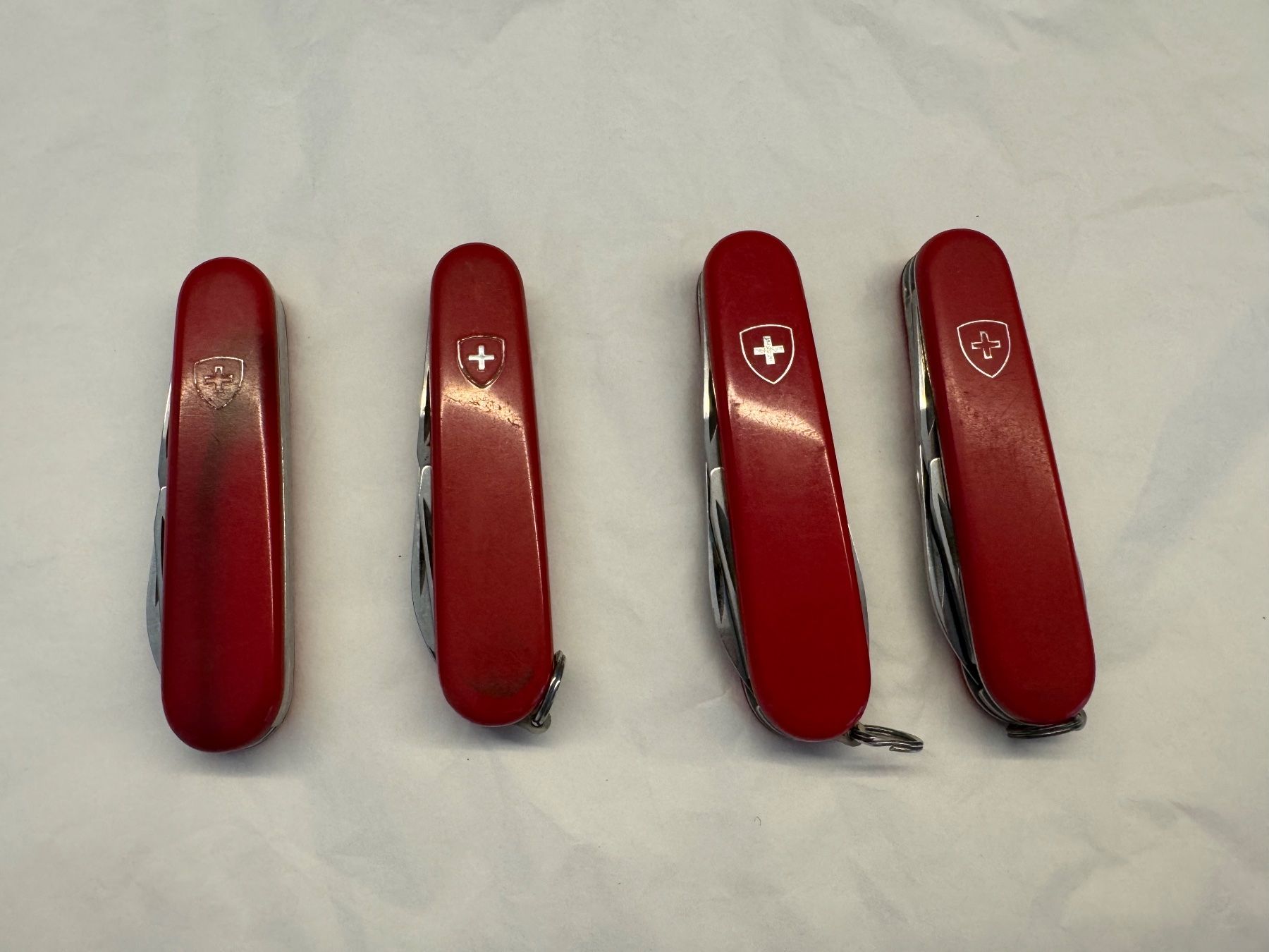 Victorinox Coltelli tascabile: 4 Victorinox Messer – Usato da Kestenholz venduto da Sackmesser67