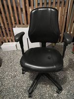 Bürostuhl, schwarz