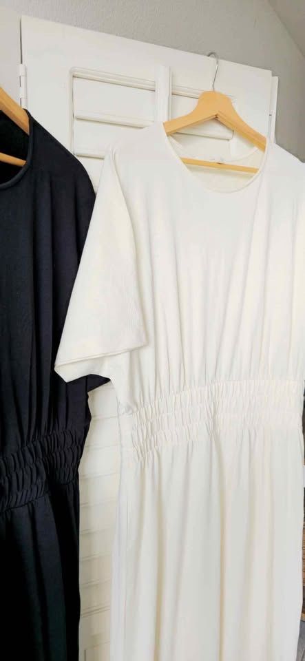 Vestiti: Kleider Schwarz & Weiss – Usato da Weggis venduto da bdrm48 1