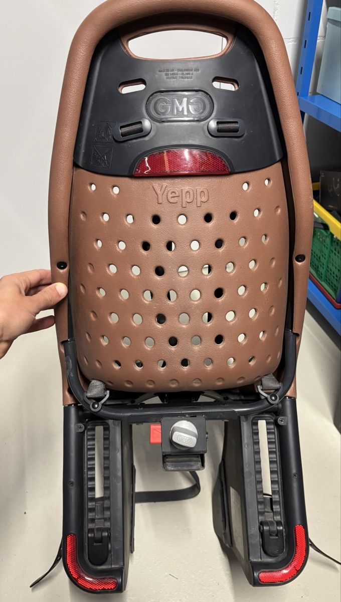 Thule Pezzi di ricambio: Thule Yepp Maxi Easyfit Kindersitz – Usato da Altdorf UR venduto da Sileto2019 1