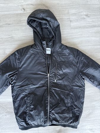 Zara Übergangsjacke schwarz Grösse S