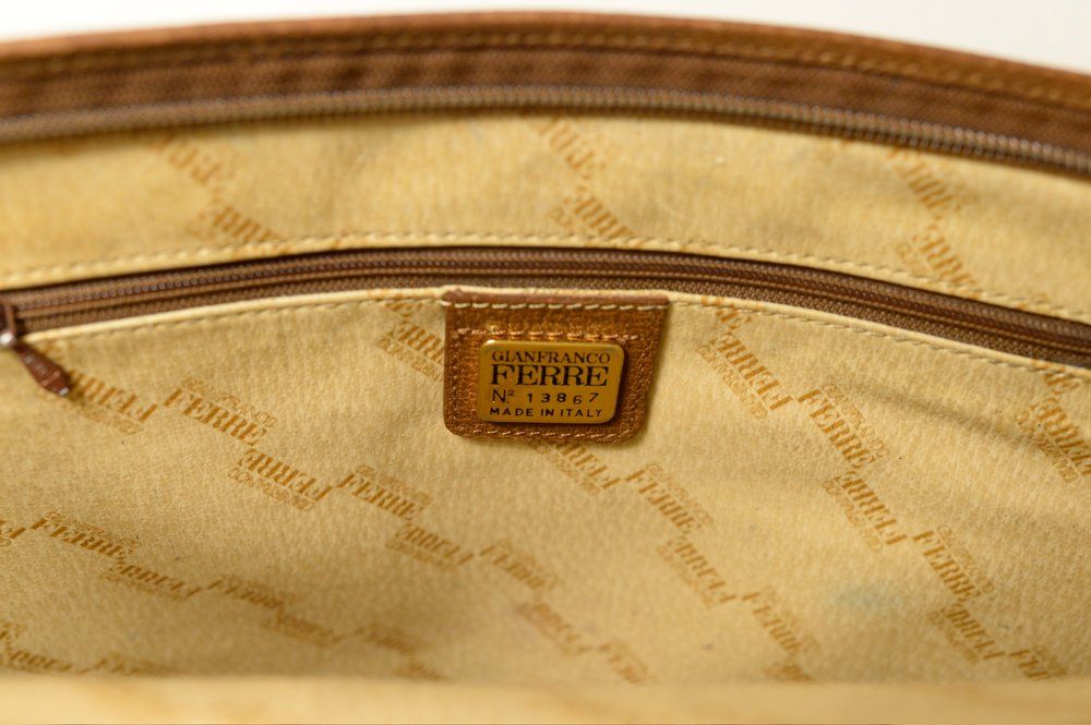 Koffer & Taschen: Porte-documents Gianfranco FERRE en cuir brun vintage – Defekt aus Onex von swopper 5