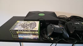 Xbox 1 mit 2 Controllern und 6 Spielen, HALO 1 & 2