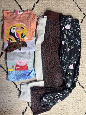 Tolles modernes Mädchen Kleiderpaket Gr. 122/128