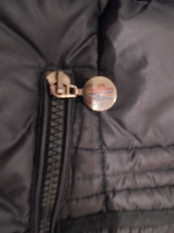 Giacche & Cappotti: Moncler Traumjacke, 9-10J 134-140 – Usato da Lyssach venduto da rocco1978 2