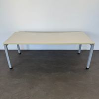 Denz D3 Schreibtisch - 2000x800mm - Lichtgrau
