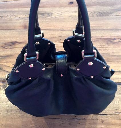 Louis Vuitton Mahina L Noir