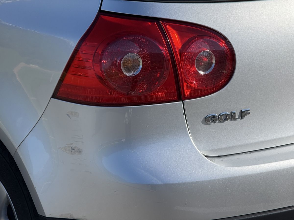 VW Automobili: Golf V 1.4 TSI DSG – Usato da Wilderswil venduto da D-Cole 2