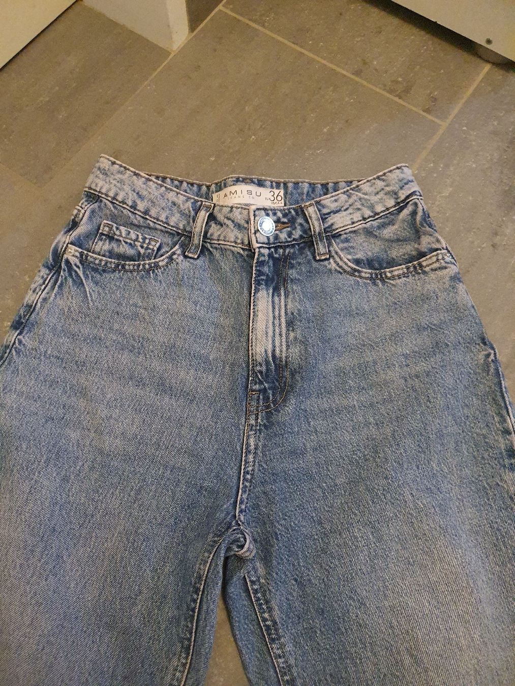 Jeans: Jeans, AMISU, 36 – Usato da Steinach venduto da Xamax18 4