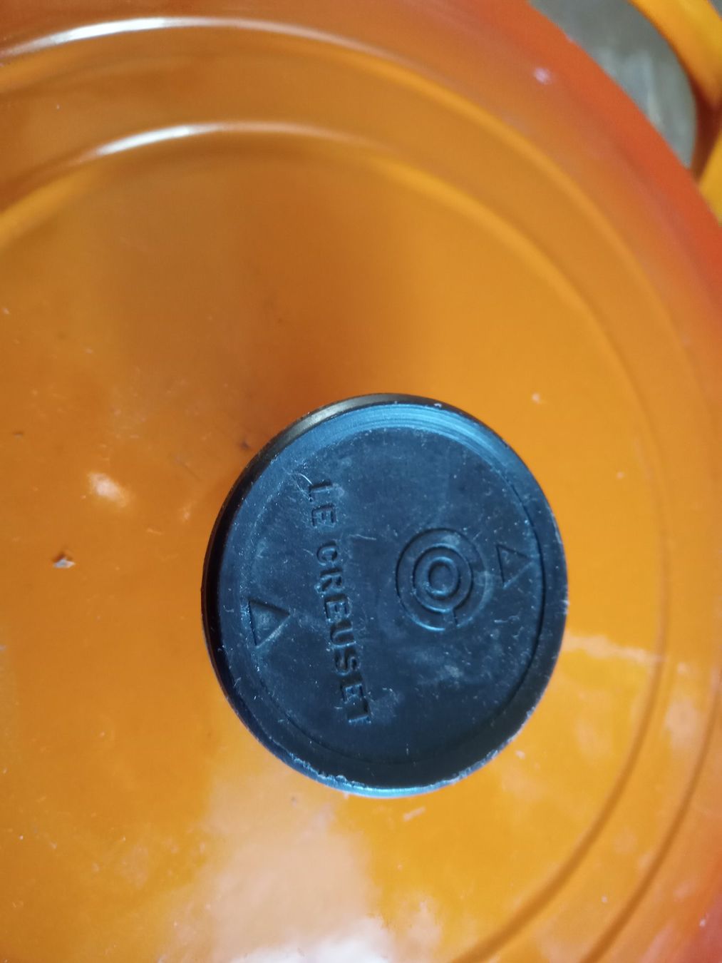 Le Creuset Pentole: Gusseisentopf mit Deckel 22 cm Le Creuset – Usato da Prez-vers-Siviriez venduto da Monija70 2