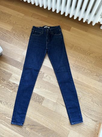 Damenjeans Levi‘s High Rise Gr. 26