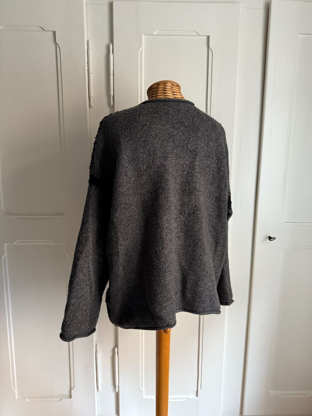 Zara Maglioni & Felpe: ZARA - Strickpullover dunkelgrau M – Usato da Zürich venduto da Diazaio 2