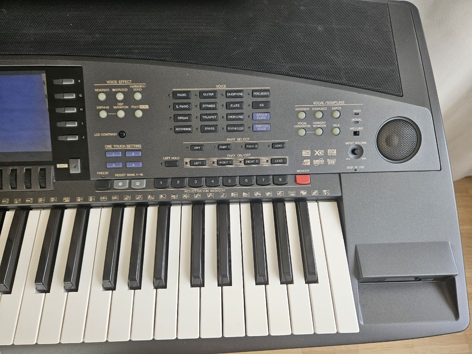 Yamaha Strumenti musicali: PROFIKEYBOARD YAMAHA PSR 8000 – Usato da Zürich venduto da Freblu48 8