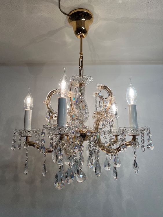 Boulier avec 5 rangées de 10 perles