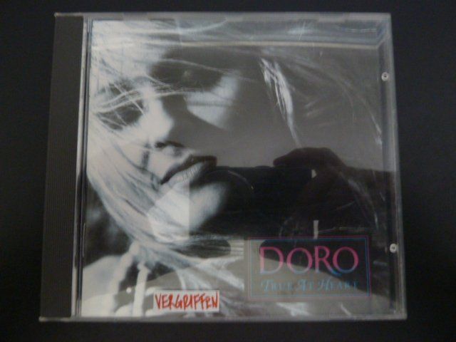 CD: DORO - True at heart  (vergriffen) – Usato da Au ZH venduto da sikoku