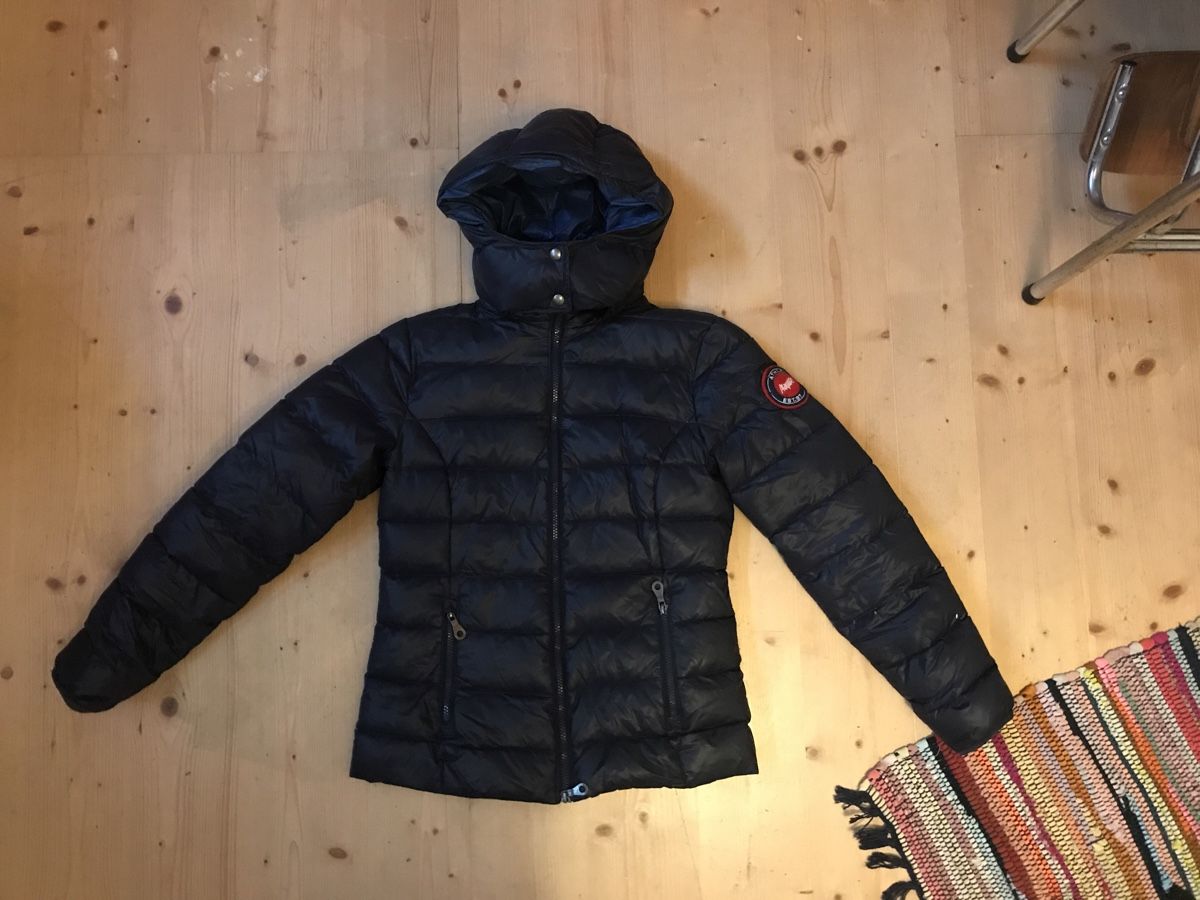 Giacche: Winterjacke Playlife – Usato da Zürich venduto da HZADJW