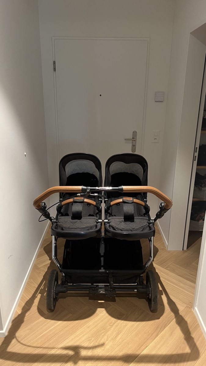 Hartan Carrozzine: Hartan Two Select Kinderwagen für Geschwister oder Zwillinge – Usato da Nänikon venduto da gru_yyw7 2