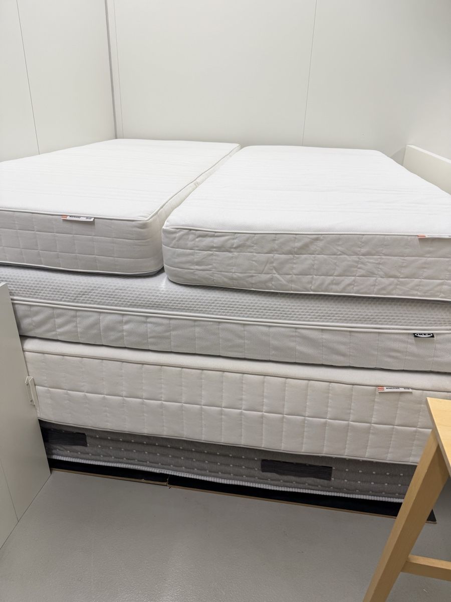 Ikea Matelas: 1 matelas IKEA 90*200 – D'occasion à Biel/Bienne par secondstore 1