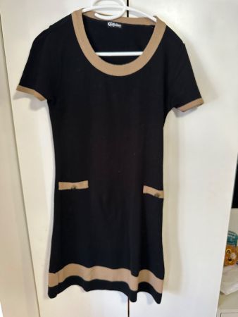 Schwarz-braunes Kleid von Chillytime