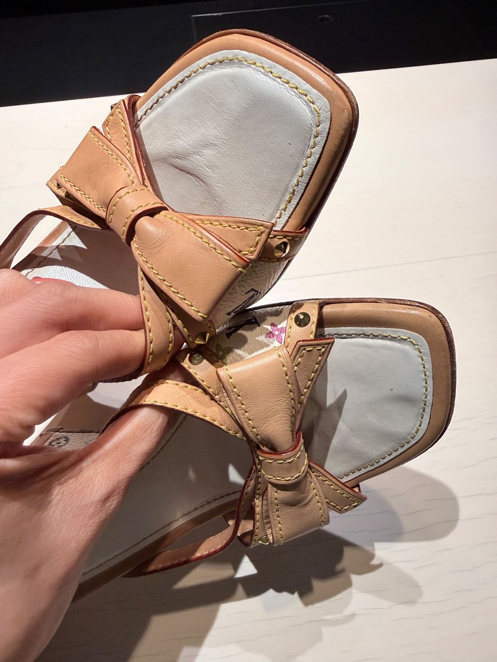 Louis Vuitton Scarpe da donna: Louis Vuitton Sandalen EU 38 – Usato da Küsnacht ZH venduto da leo_booth 7