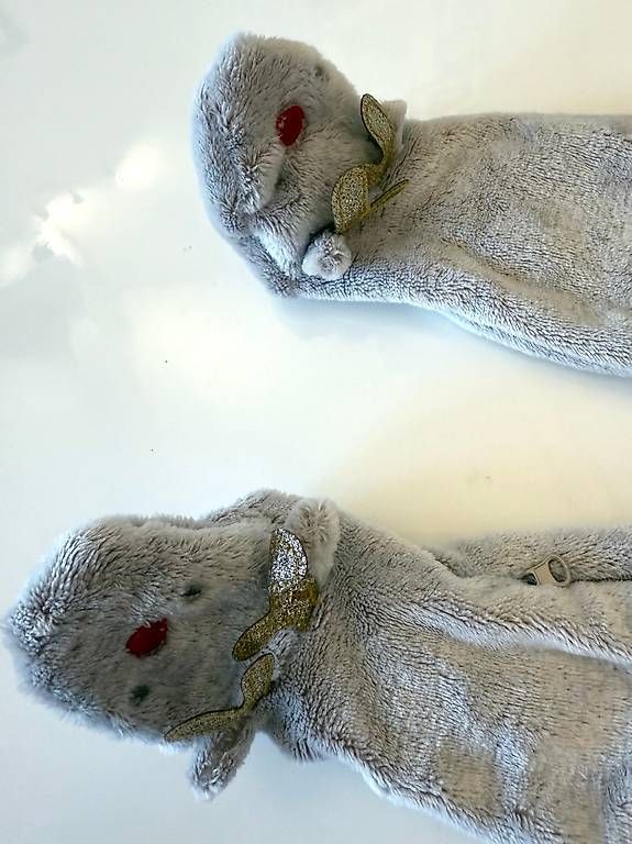 Pigiama & Simili: Warmer Baby-Strampler mit Kapuze, Gr. 68 – Usato da Dietikon venduto da ing_f9sy 2