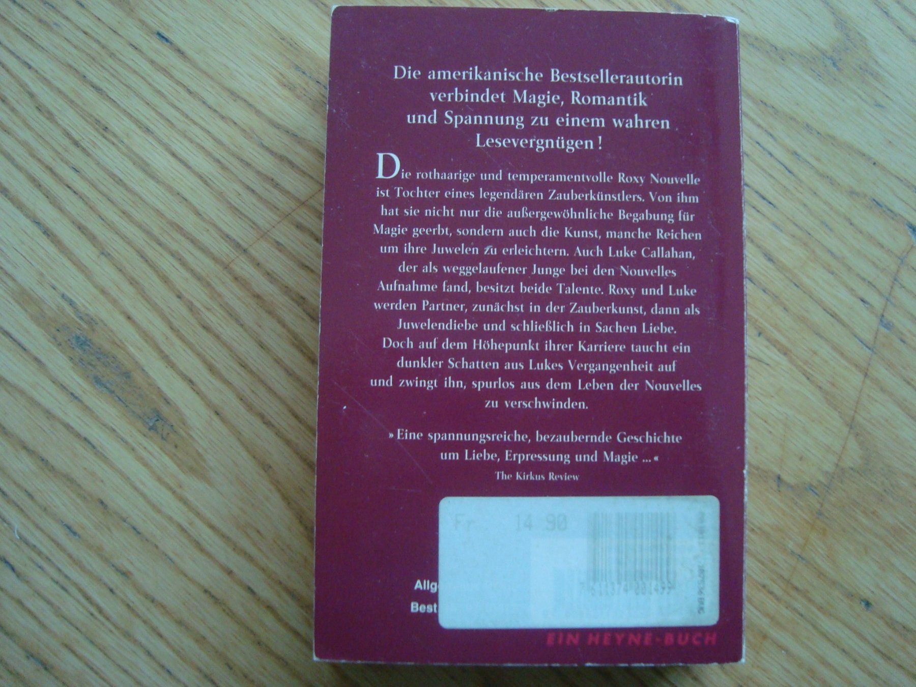 Libri: Nora Roberts (3 Bücher) – Usato da Aesch LU venduto da wysshan 6