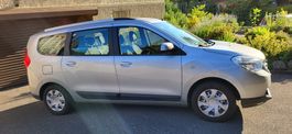 Dacia Lodgy 1.2 Benzin, grau-met. 2015 mit Motorschaden