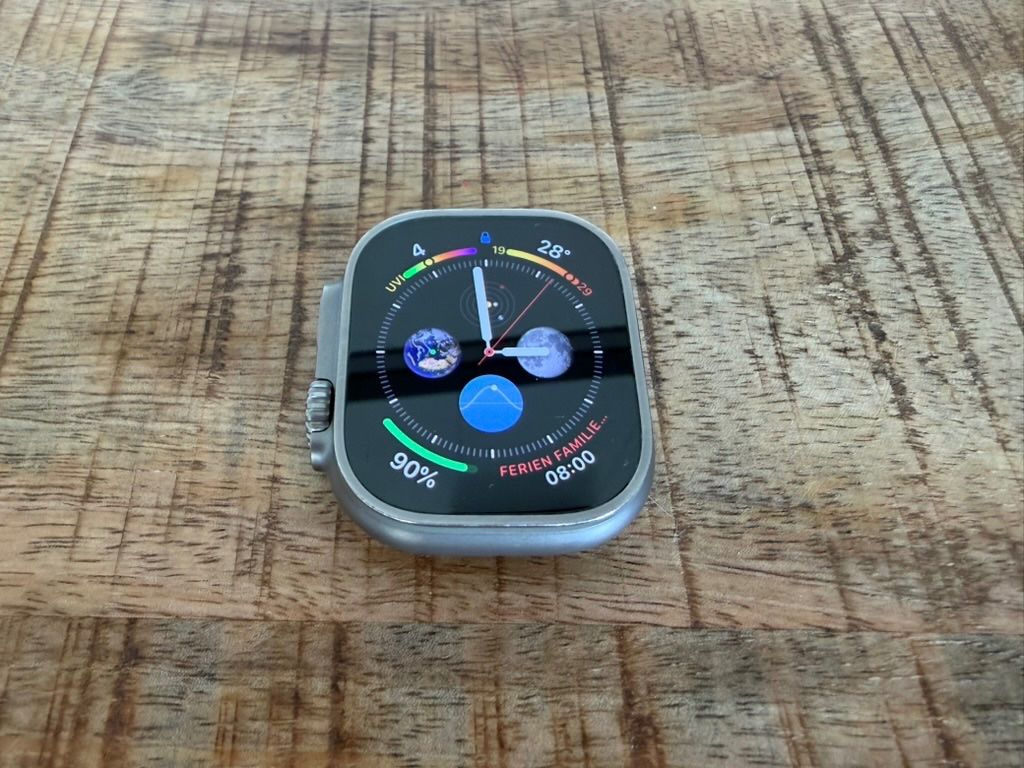 Apple Smartwatch: Apple Watch Ultra (Version 1) 49mm Titanium Case Black – D'occasion à Wallisellen par Hiltianer0 2