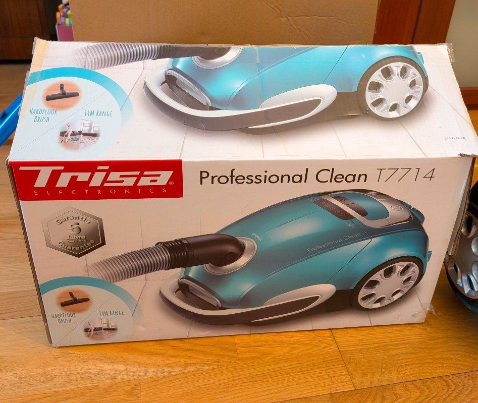 Fust Aspirapolveri & Accessori: Aspirateur T7714 Professional Clean – Nuovo e nell'imballaggio originale da Genève venduto da Maria11 4
