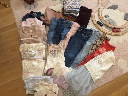 Grosses Kleiderpaket Herbst Winter 98/104 Mädchen mit Jacke