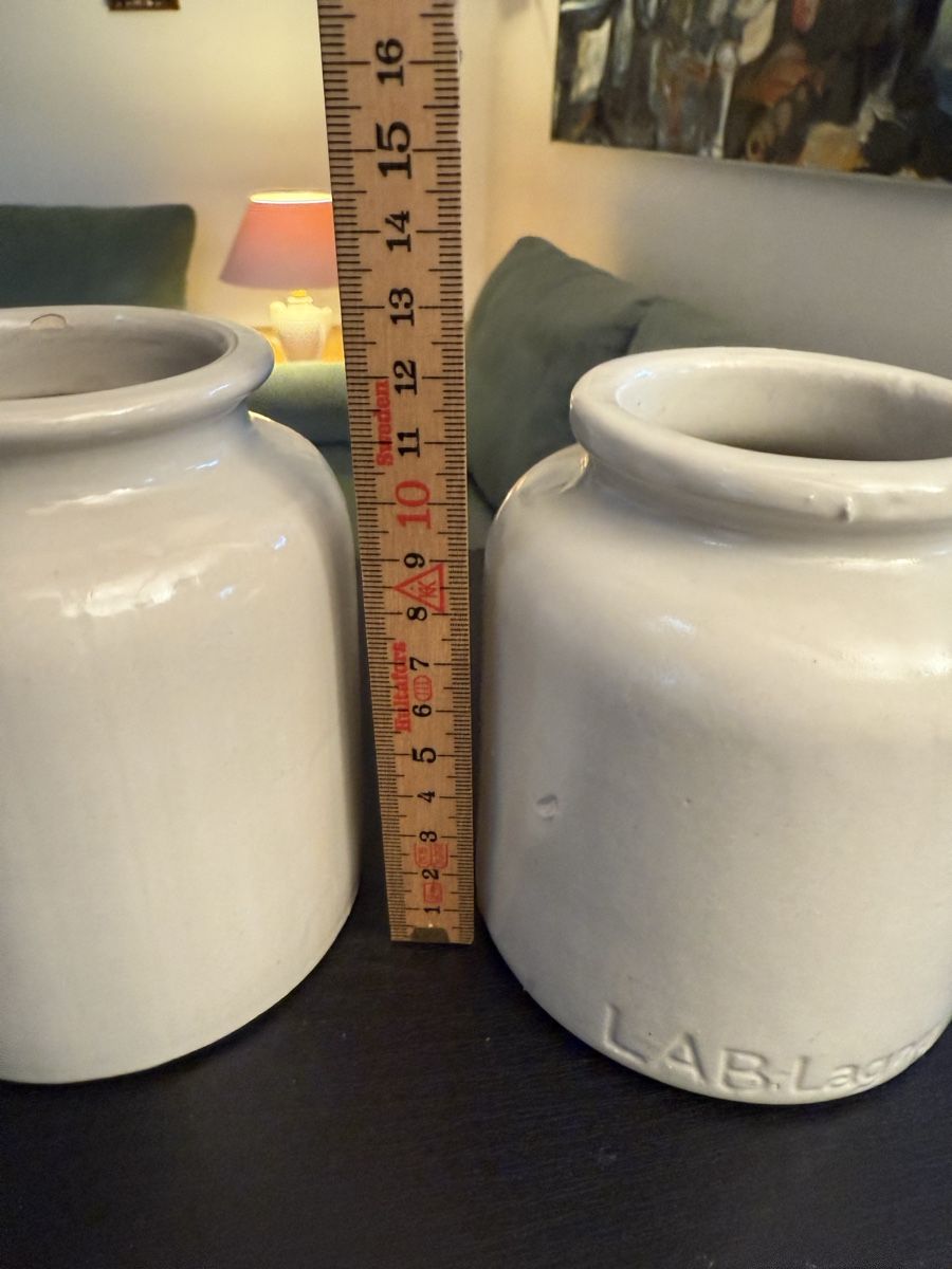 Vasi & Recipienti: Lot de 3 pots anciens "LAB Lagny" – Usato da Les Enfers venduto da samoern 1