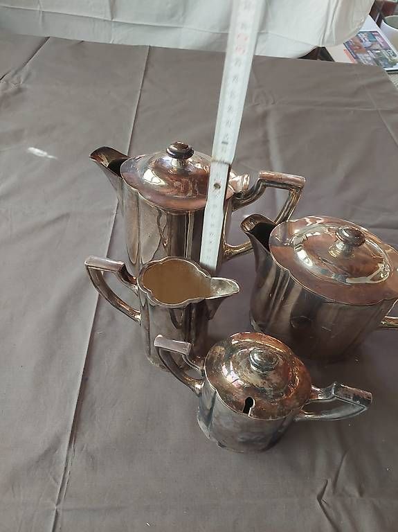 Services de table: Lambert, Tee- und Kaffeeservice – D'occasion à Troistorrents par cla_5smf 4
