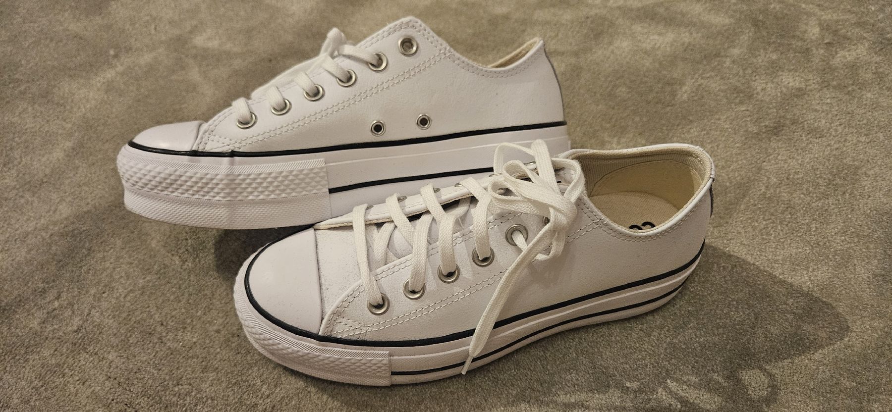 Converse Herrenschuhe: Converse All Stars weiss, Grösse 38 – Neu (gemäss Beschreibung) aus Tobel von Nicci_dee