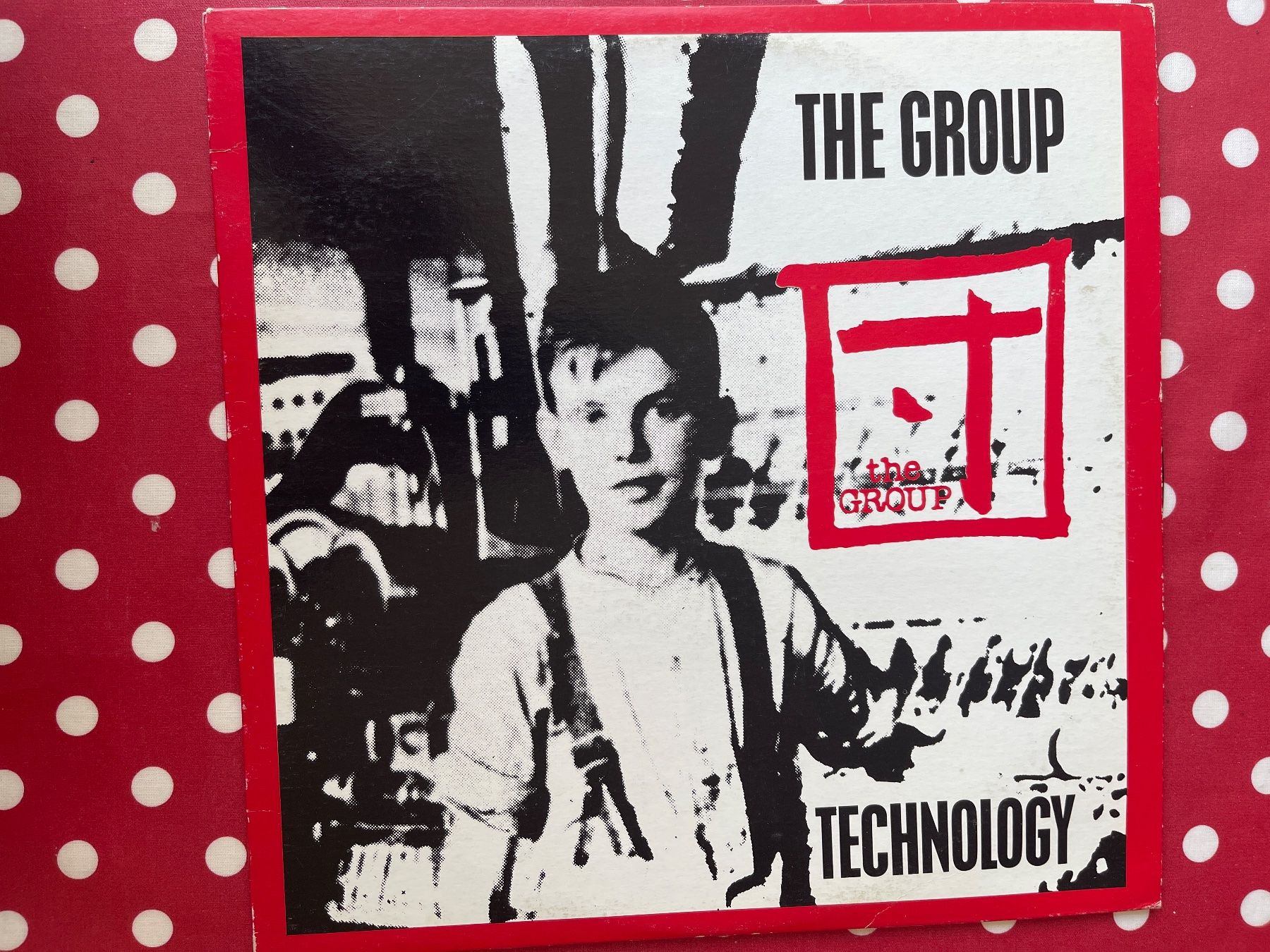 Vinyles: A647/THE GROUP TECHNOLOGY – D'occasion à Frutigen par Philippe_jsp