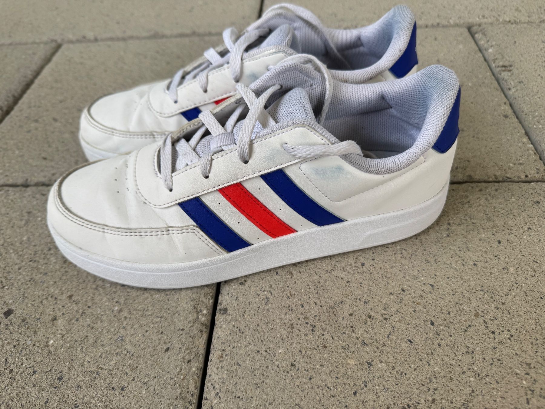 Scarpe da uomo: Adidas Schuhe Junge/Herren Gr. 40 – Usato da Sursee venduto da k12g223