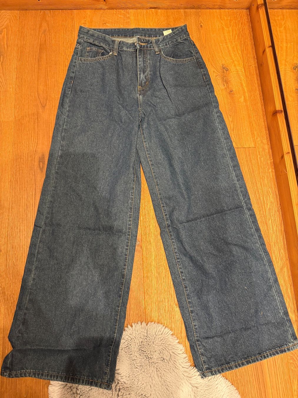 Shein Pantalons: Hose – Neuf avec emballage d'origine à Andwil SG par Skyline21